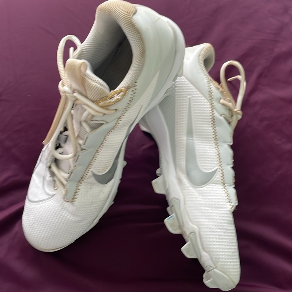 Nike - Fast Flex white football cleats